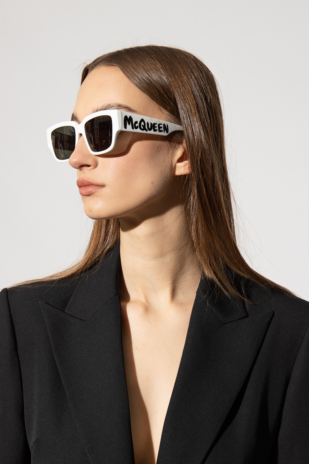 Alexander mcqueen discount white sunglasses